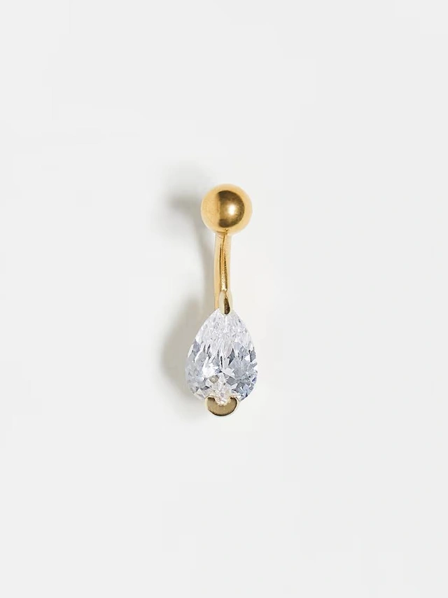 złoty kolczyk piercing