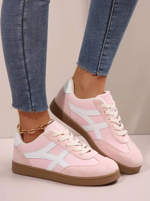 RÓŻOWE BUTY SPORTOWE