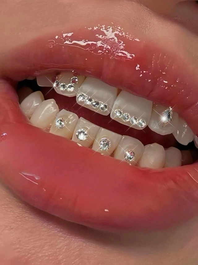 biżuteria na zęby Tooth Gems 130 szt