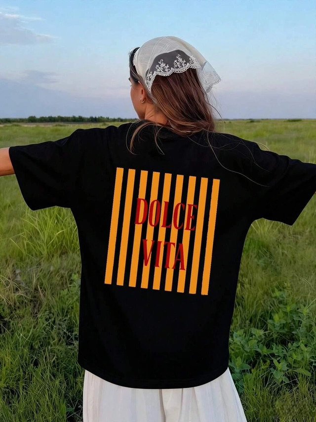 czarny t-shirt napis