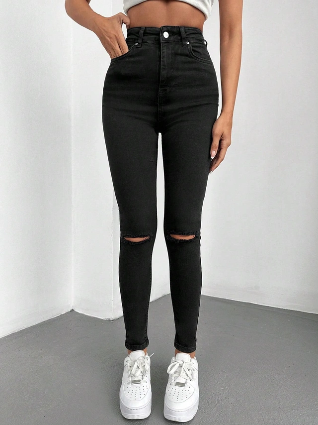 CZARNE SPODNIE JEANS RURKI