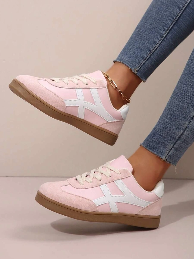 RÓŻOWE BUTY SPORTOWE