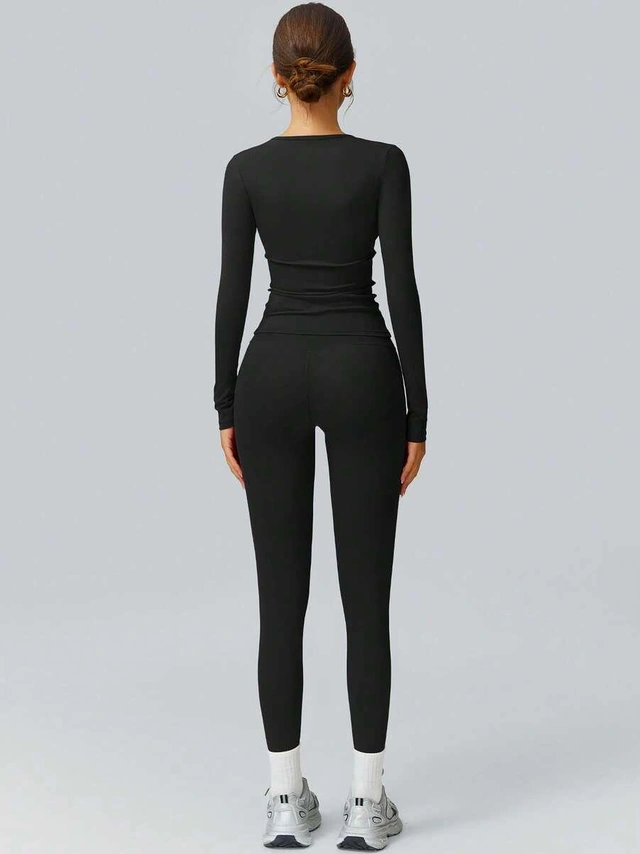 komplet bluzka legginsy