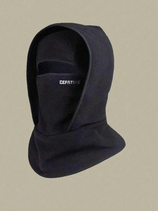 czarna czapka kominiarka